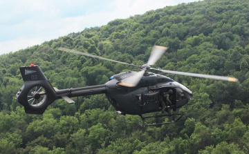 Riasztották a pápai kutató-mentő helikoptert