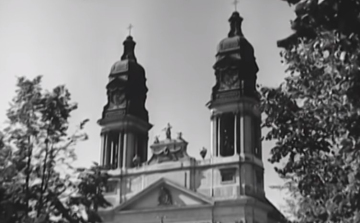 Ilyen volt Pápa 1957-ben