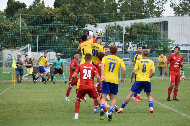A Mezőörssel csapott össze a Perutz