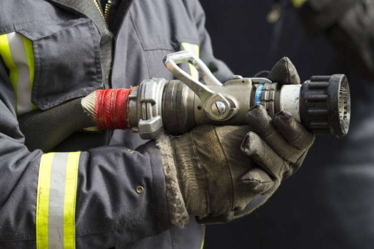 Kigyulladt egy rakodógép Takácsinál