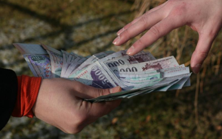 Vádemelési javaslat a zsaroló ügyében