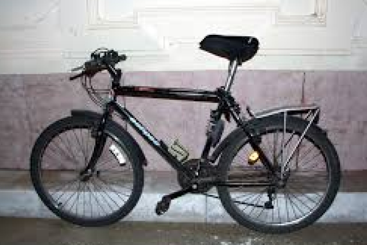 Kerékpárokat lopott