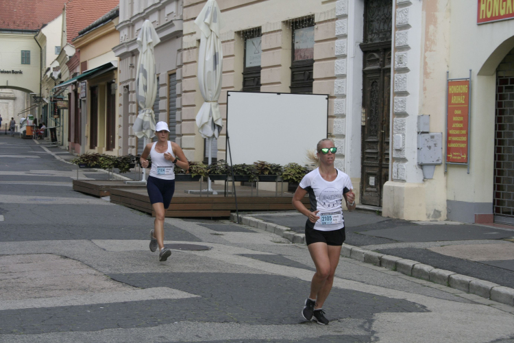 6. Watchman Pápa Félmaraton