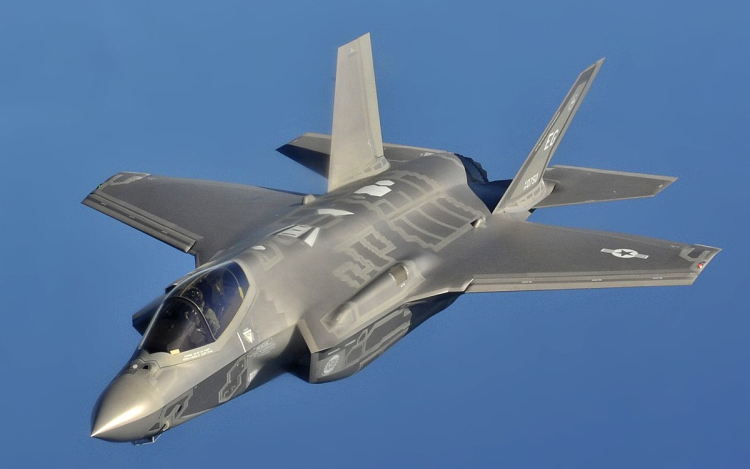 Csehország 24 F-35-ösre cseréli a Gripenjeit