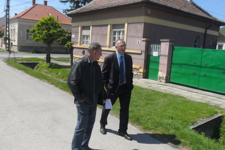 A Nagyváradi utcában kezdődnek az idei járdaépítések