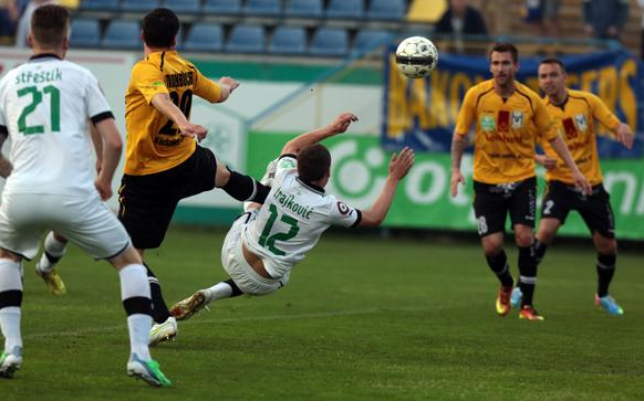 Pontokat hagyott Pápán a listavezető