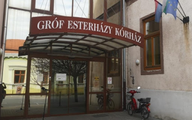 Feloldották a részleges látogatási tilalmat a kórházban