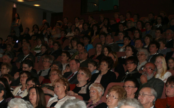 Ezeréves kultúránk vissza fog találni az őseinktől örökölt útra