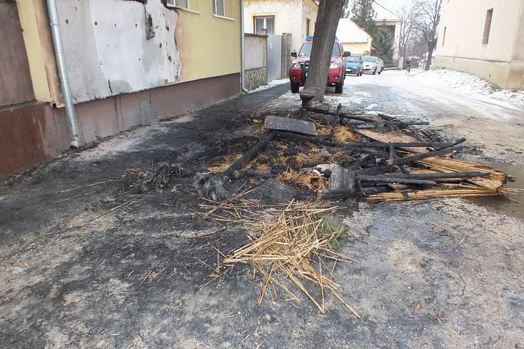 Gondatlanságból gyújtotta fel a takácsi betlehemet