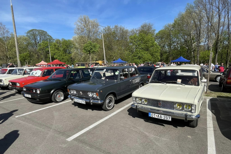 Veterán Járművek Pápán