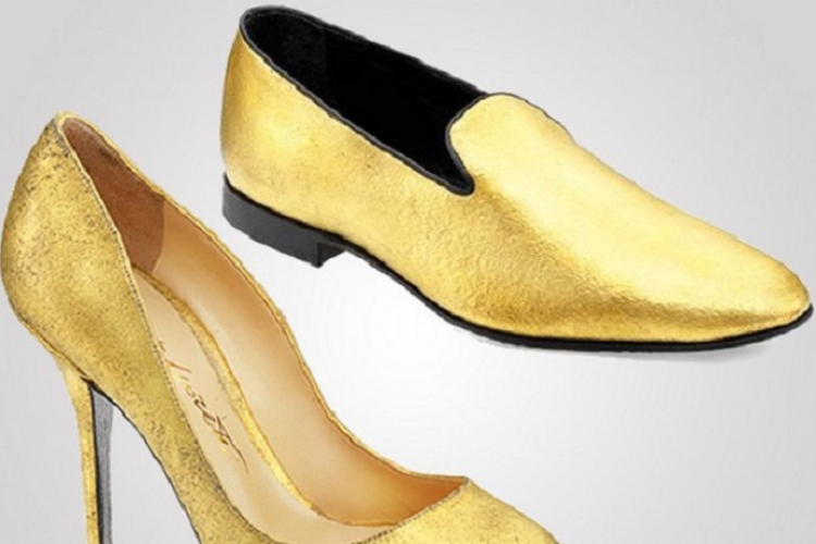 Félmilliós topánnal rukkolt elő Lady Gaga kedvenc cipésze