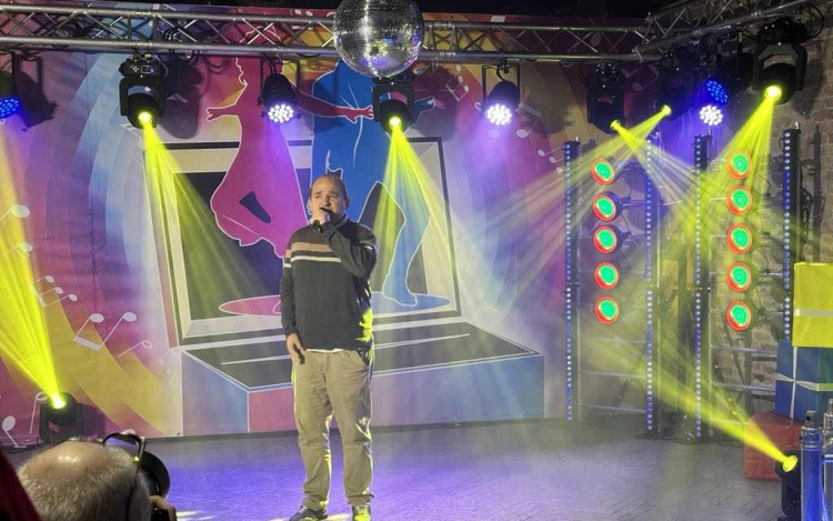 Több tehetségkutató műsorba is jelentkezett Frenki