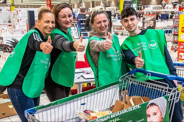 Indul az Élelmiszerban adománygyűjtése, pápai áruházakban is lehet felajánlást tenni